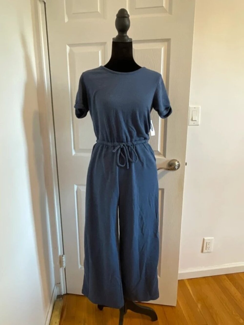 Old Navy Women’s Blue Short Sleeve Drawstring Jumpsuit XS NWT